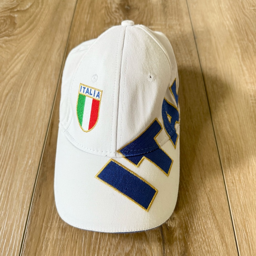 Italia Cap
